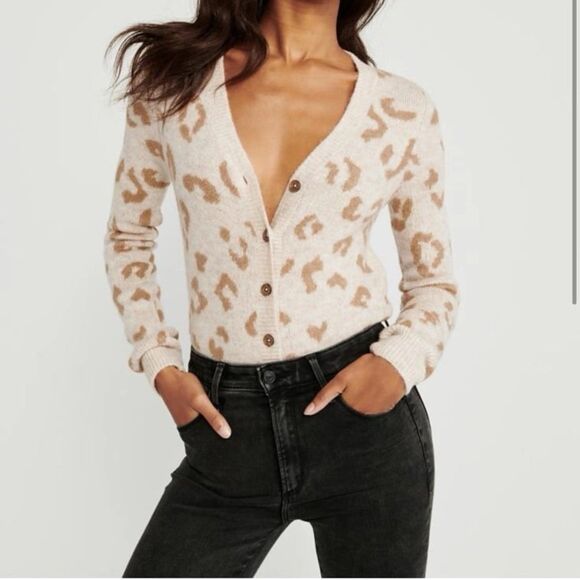 Abercrombie & Fitch Women’s Medium Tan Cream Leopard Cardigan Sweater - Picture 10 of 10